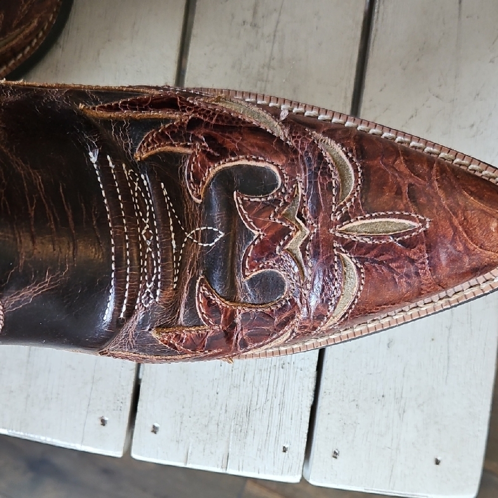 Ariat Distressed Leather Boots - Picture 3 of 6